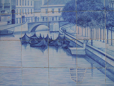 tiles at Aveiro station